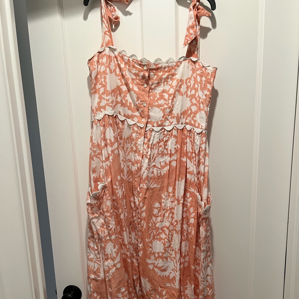 Juliet Dunn peach and white print midi press- Size 1 (4-6 US)